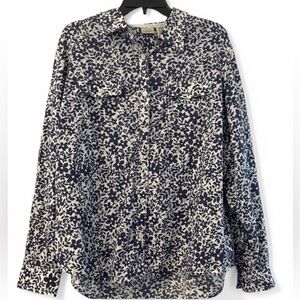 L.L. Bean Blue and White Patterned Button-Up Shirt